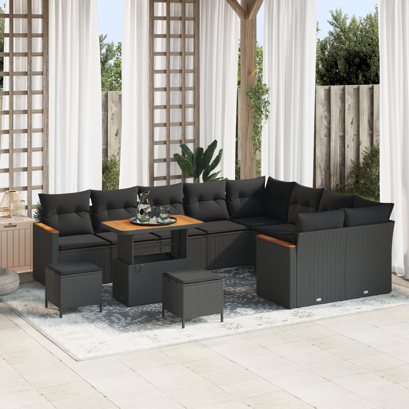 Trädgårdsoffset med kudde med lagring 12 pcs Svart Poly Rattan
