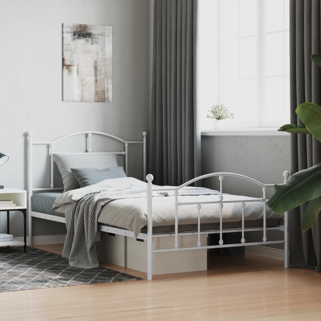 Sängram med huvudgavel och fotgavel vit metall 107x203 cm