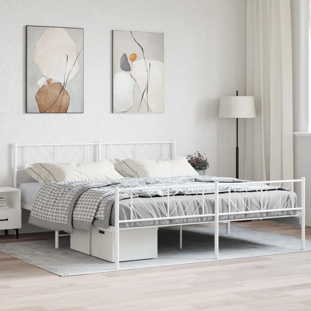 Sängram med huvudgavel och fotgavel vit metall 183x213 cm