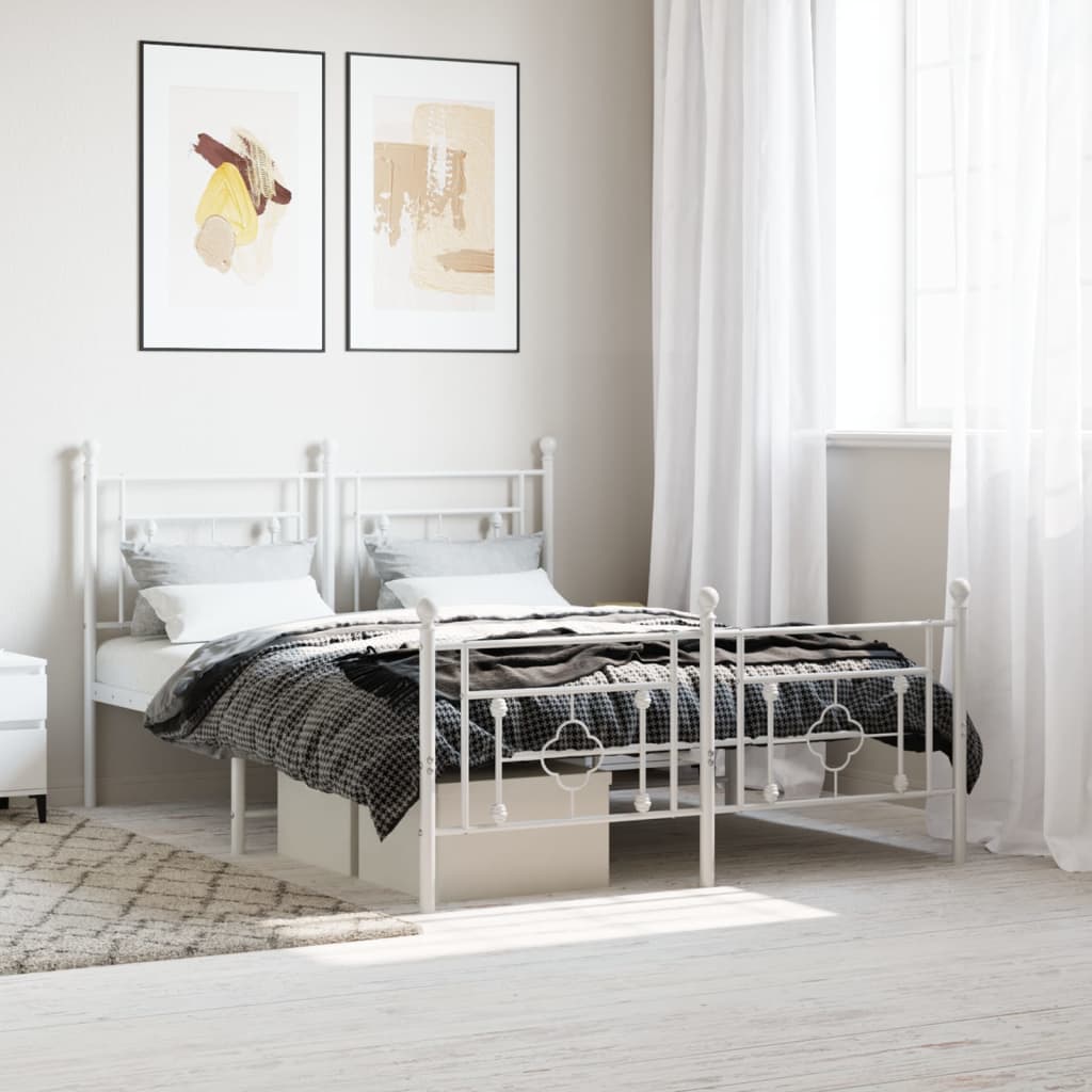 Sängram med huvudgavel och fotgavel vit metall 140x190 cm