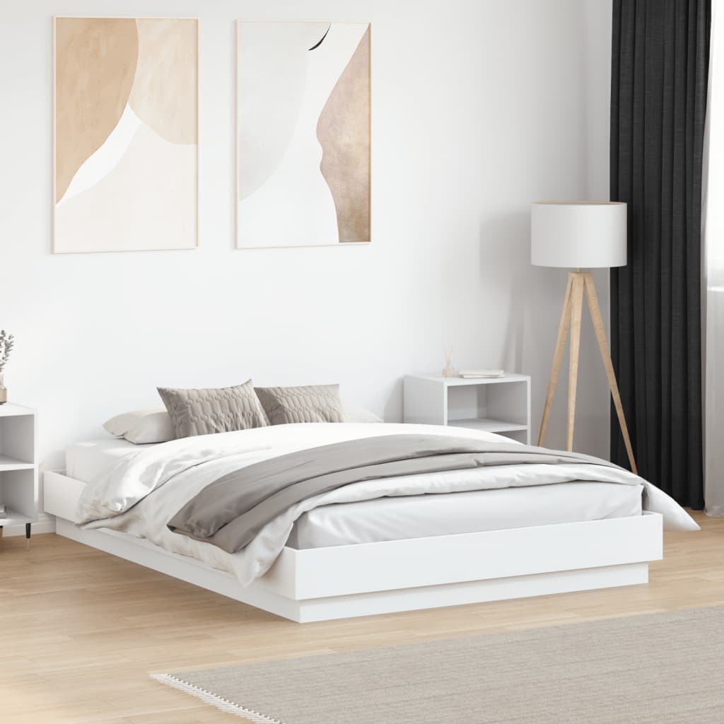 Sängram vit 135x190 cm konstruerat trä