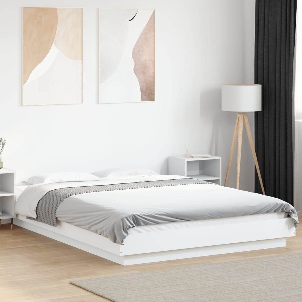 Sängram vit 120x190 cm konstruerat trä