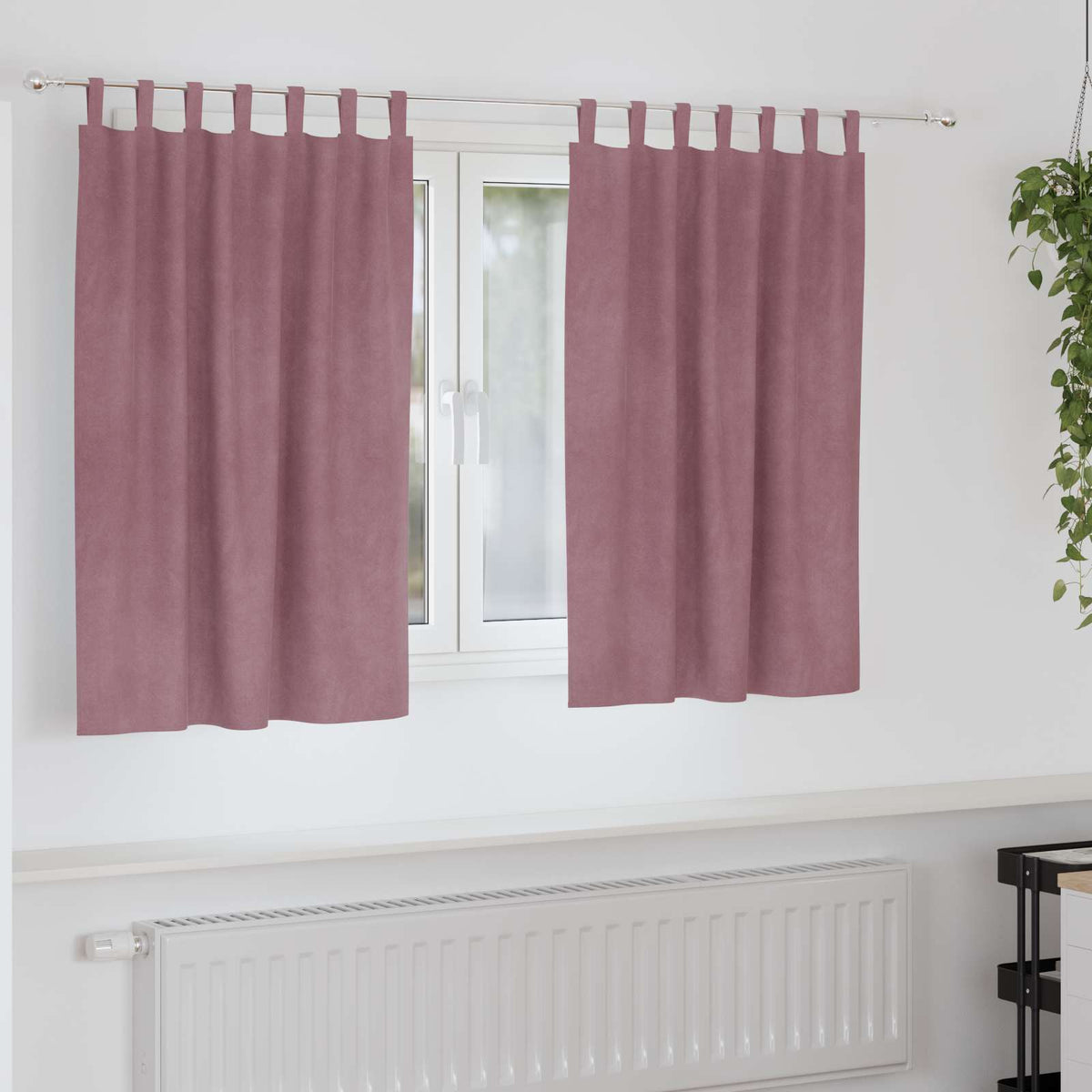 Gardiner 2 st Mörkrosa 140 x 140 cm Sammet