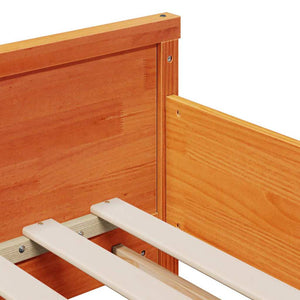 Sängram med madrass med huvudgavel Brun 80 x 200 cm Massiv furu