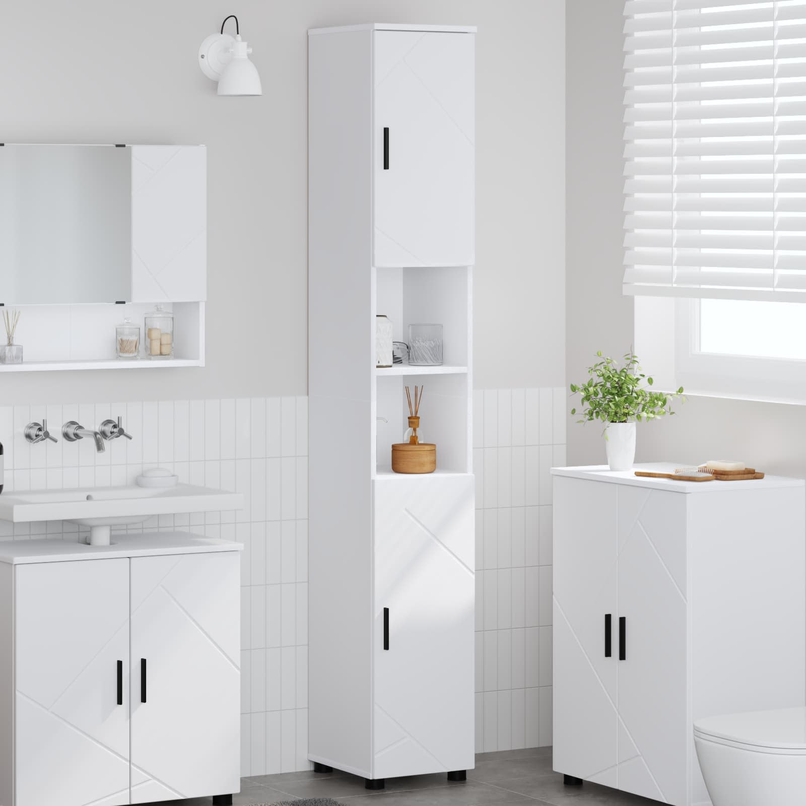Badrumsskåp Vit 30 x 35 x 192 cm Konstruerat trä, Metall