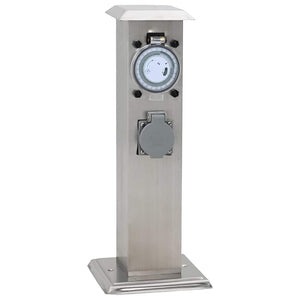 Pelare i rostfritt stål med utomhusuttag och timer