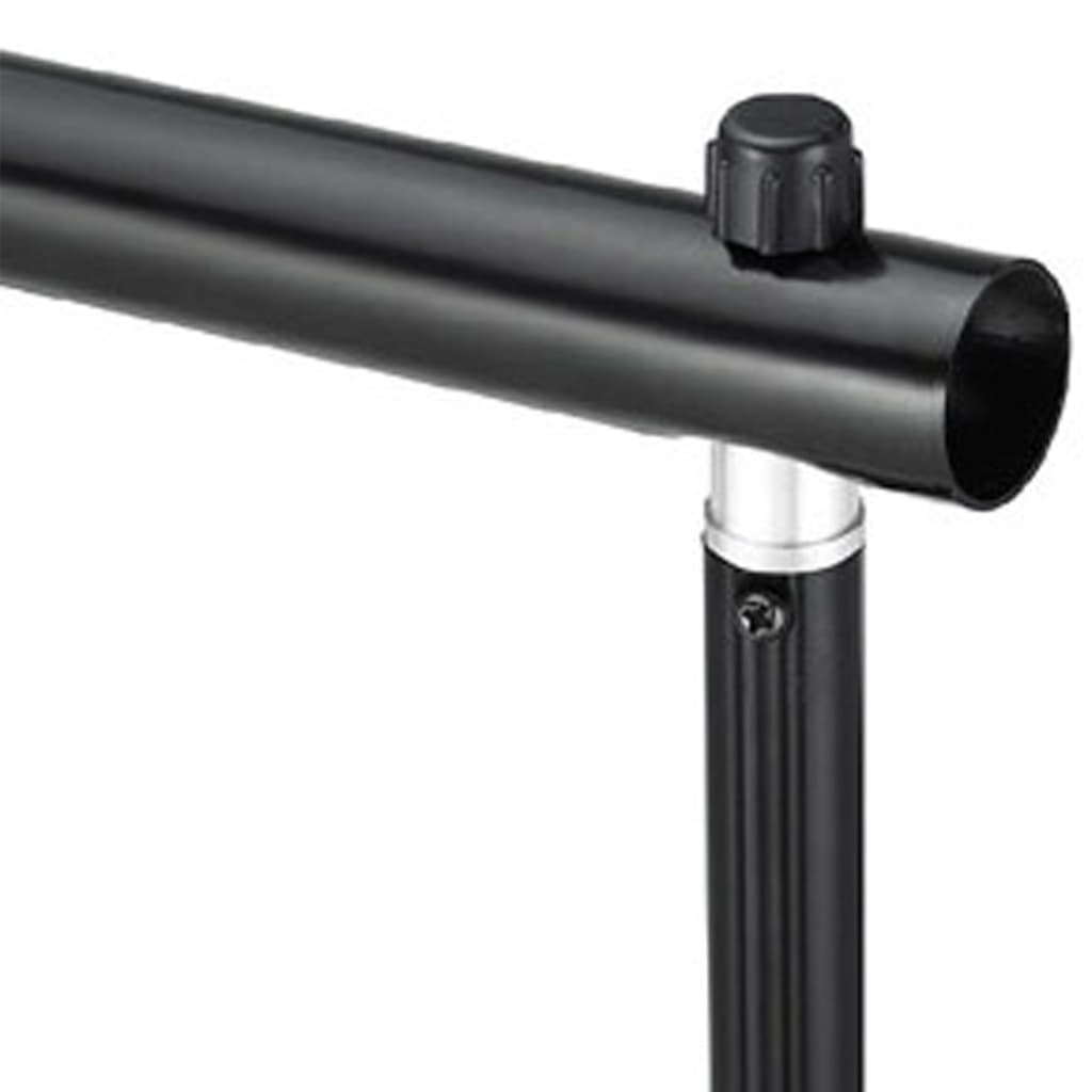 Fotostudio med bakgrunder, lampor och paraplyer