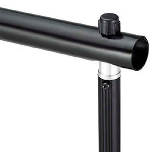 Fotostudio med bakgrunder, lampor och paraplyer