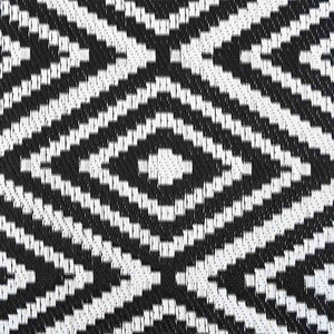 Utomhusmatta ARAKIL vit och svart 190x290 cm PP