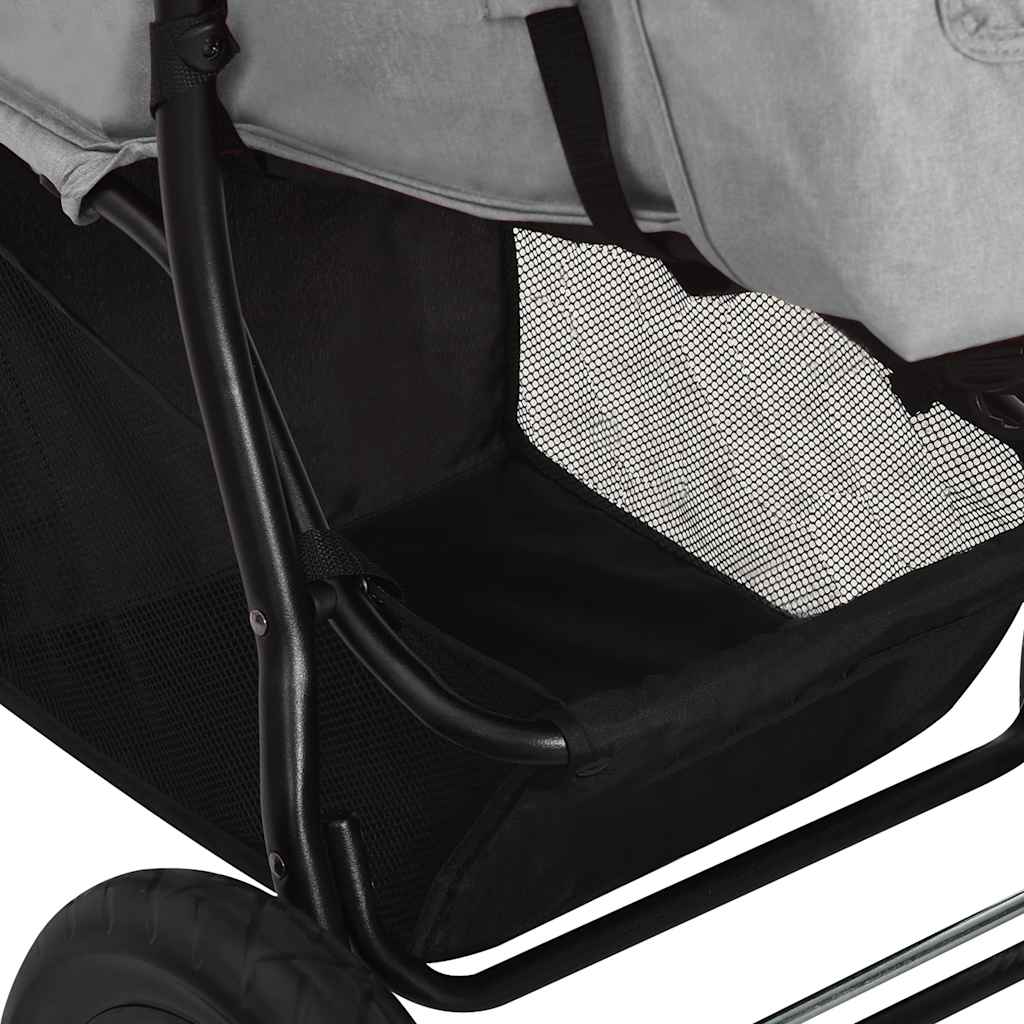 Barnvagn ljusgrå stål