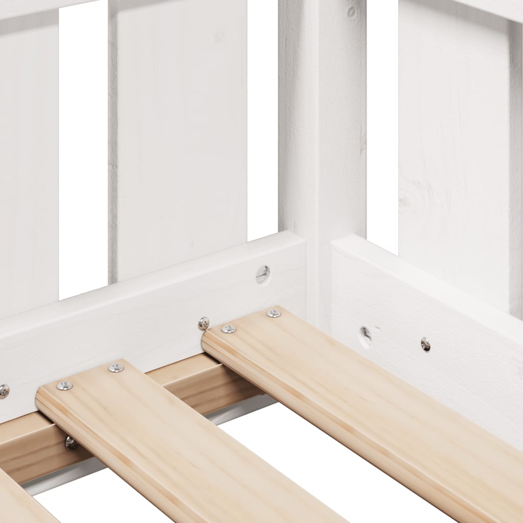 Barnsäng med husram vit 70x140 cm massiv furu