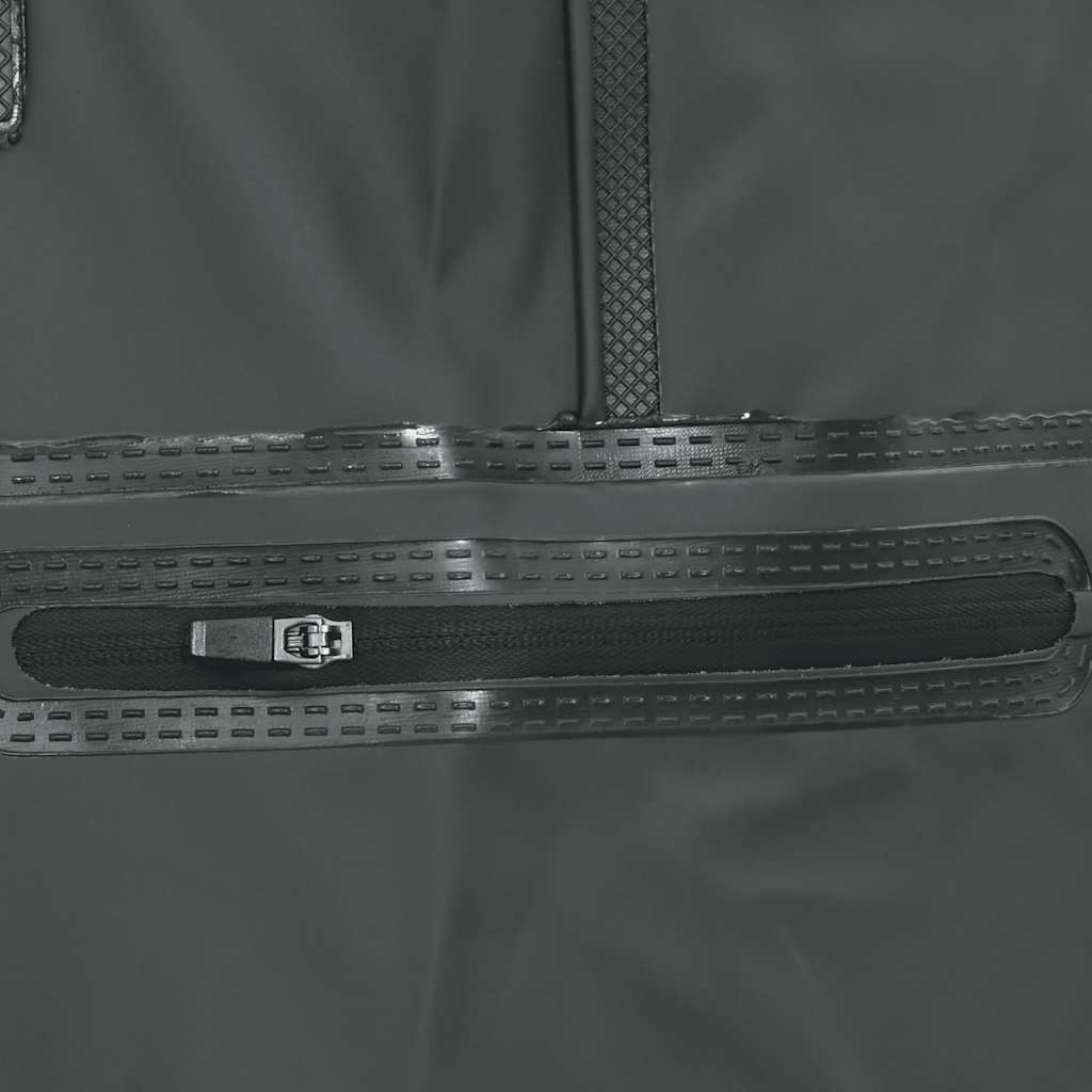 Vadarbyxor med stövlar och bälte mörkgrön strl. 46